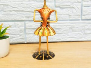 Ancient Musician Handcrafted Metal Figurine for Home Office Decoration