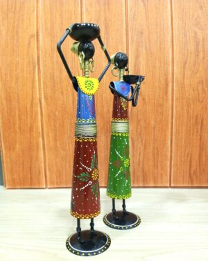 Handcrafted Metal Figurine Set for Home Office Decoration