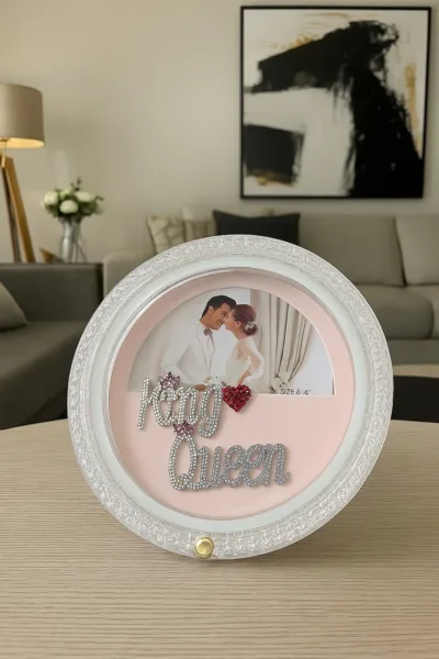 luxury couple photo frame with diamond design
