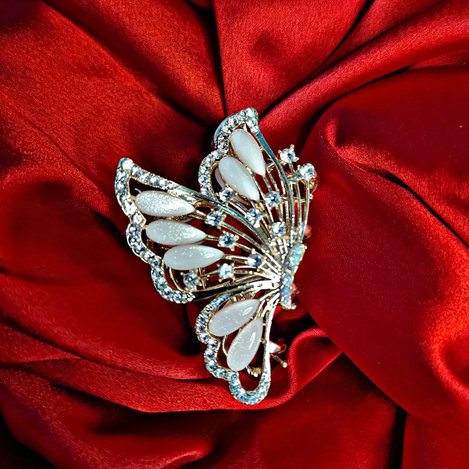 Butterfly hair clip pin